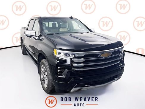 Used 2025 Chevrolet Silverado 1500 High Country w/ Technology Package AWD/4WD image 1