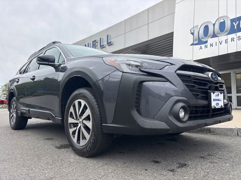 Used 2024 Subaru Outback Premium AWD/4WD image 10