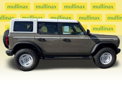 New 2026 Ford Bronco Heritage Edition AWD/4WD image 17