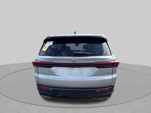 Used 2026 Buick Enclave Sport Touring AWD/4WD image 8