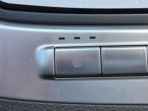 New 2026 Kia Carnival EX FWD image 22
