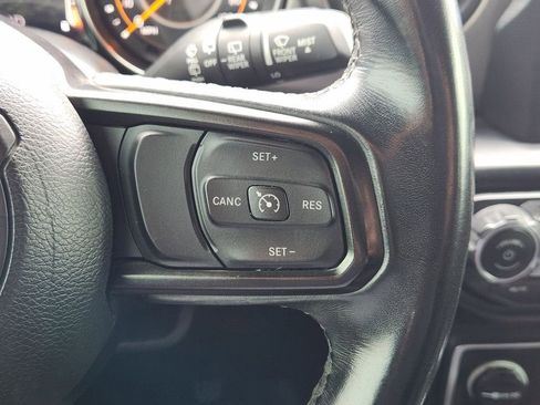 Used 2020 Jeep Wrangler Unlimited Sport image 29