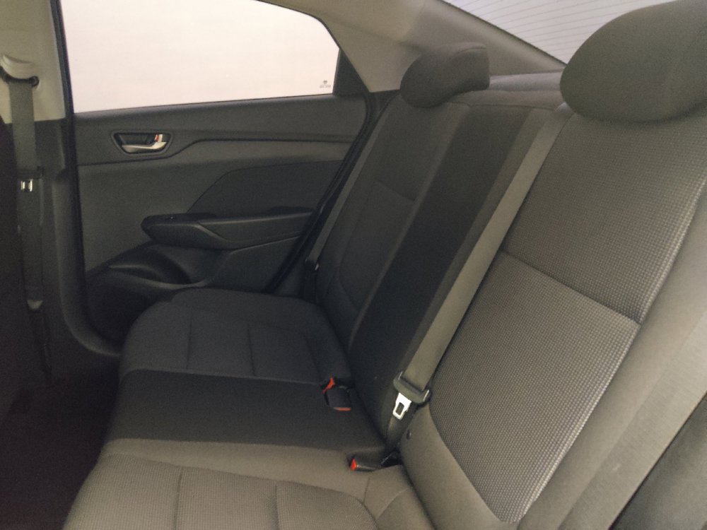 Used 2020 Hyundai Accent SEL FWD image 18