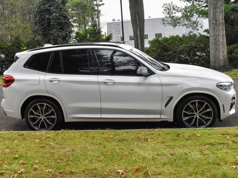 Used 2021 BMW X3 M40i w/ Premium Package image 11