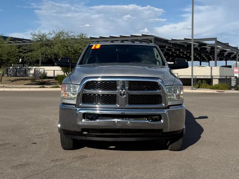 Used 2014 RAM 3500 Tradesman w/ Chrome Appearance Group AWD/4WD image 7