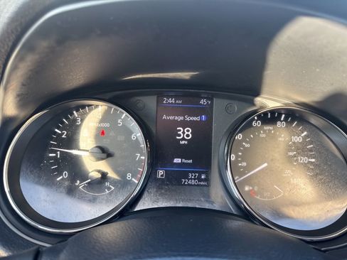 Used 2018 Nissan Rogue S image 12