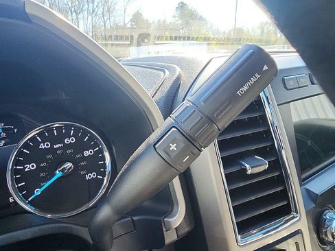 Used 2018 Ford F250 Lariat w/ Lariat Ultimate Package image 19