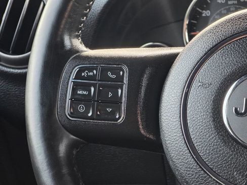 Used 2018 Jeep Wrangler Unlimited Sport w/ Connectivity Group image 16