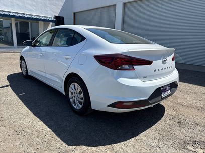 Used 2020 Hyundai Elantra SE w/ Cargo Package (C1)