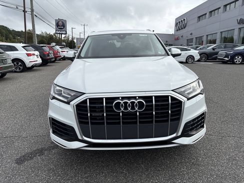 Certified 2022 Audi Q7 2.0T Premium AWD/4WD image 2