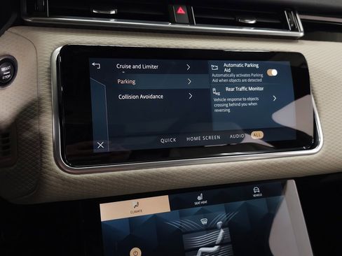 Used 2023 Land Rover Range Rover Velar R-Dynamic S image 25