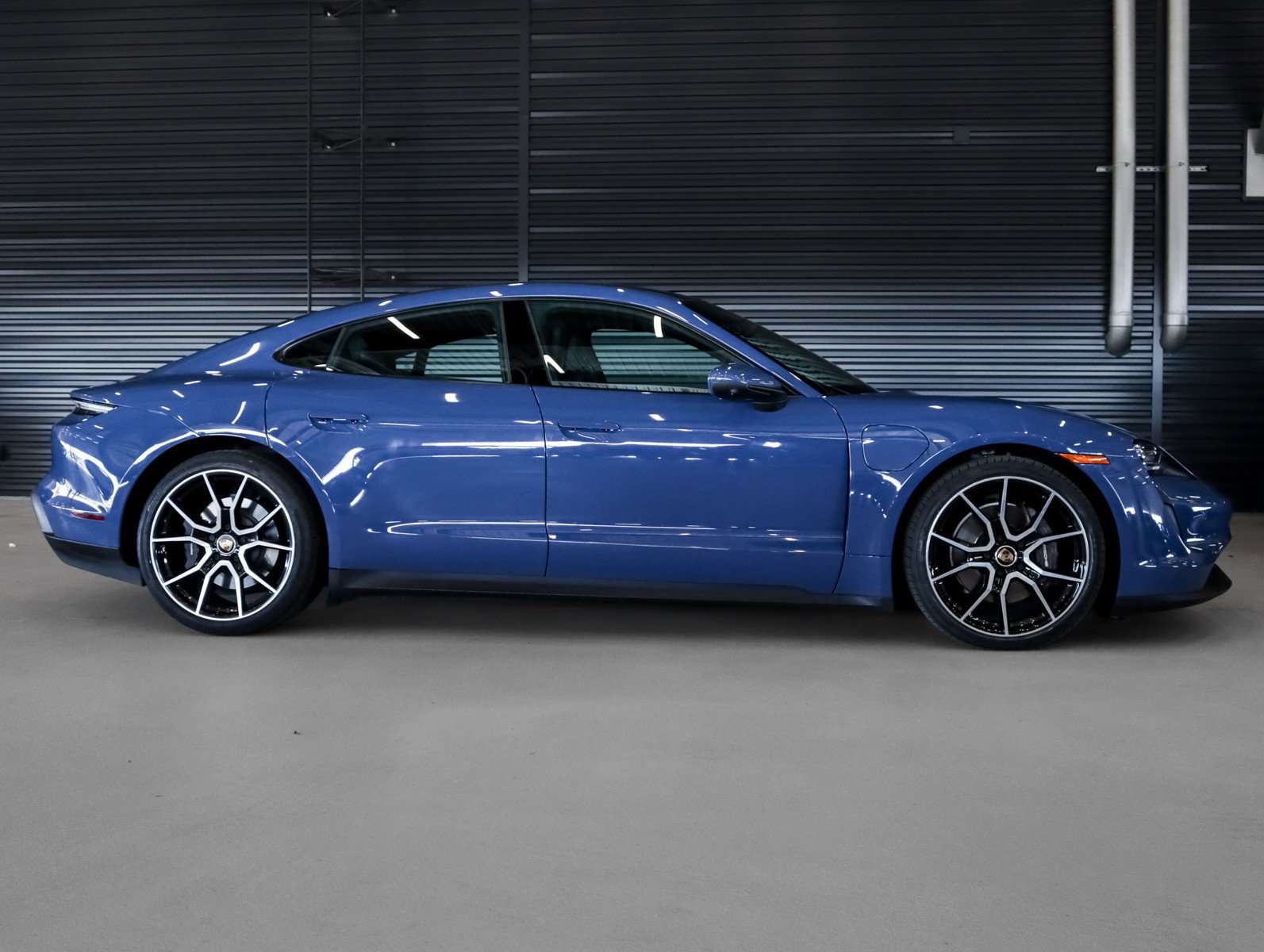 Certified 2024 Porsche Taycan w/ Premium Package RWD image 12