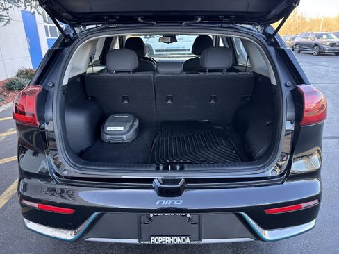 Used 2019 Kia Niro LX image 10