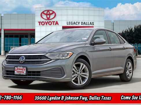 Used 2024 Volkswagen Jetta SE FWD image 1