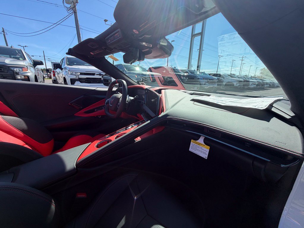 New 2026 Chevrolet Corvette Stingray Premium Conv w/ Z51 Performance Package RWD image 17