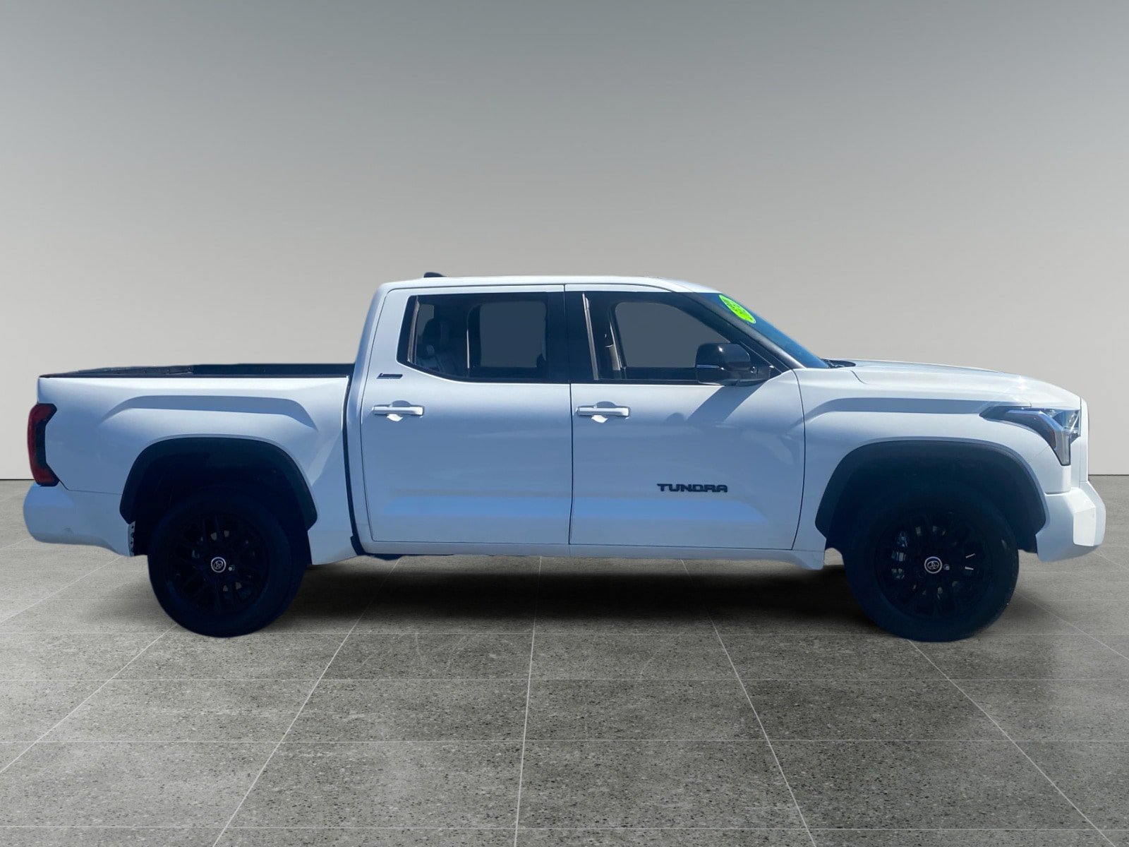 Used 2024 Toyota Tundra Limited AWD/4WD image 6