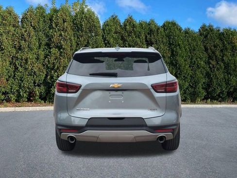 Used 2024 Chevrolet Blazer LT w/ LPO, Floor Liner Package FWD image 5