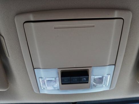 Used 2013 Ford F150 King Ranch w/ King Ranch Luxury Pkg image 18