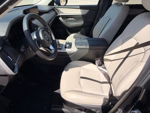Used 2024 MAZDA CX-90 Plug-In Hybrid w/ Preferred AWD/4WD image 10