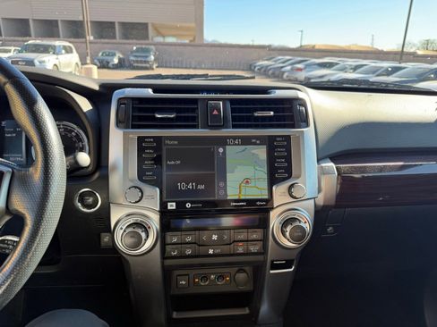 Used 2023 Toyota 4Runner Limited image 20