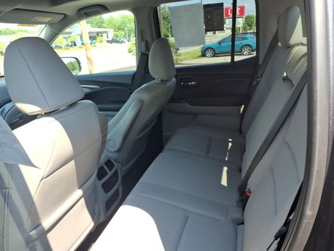 Used 2019 Honda Ridgeline RTL image 8