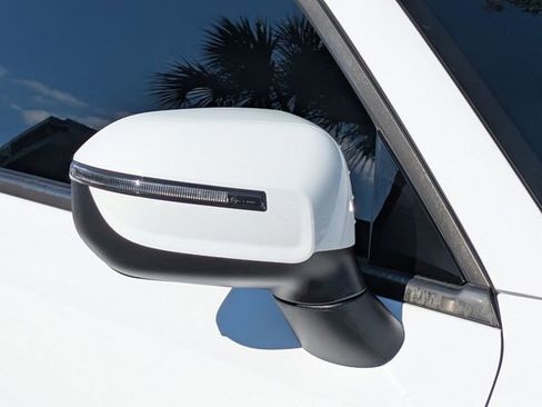 Used 2022 Kia Telluride EX w/ EX Premium Package image 11