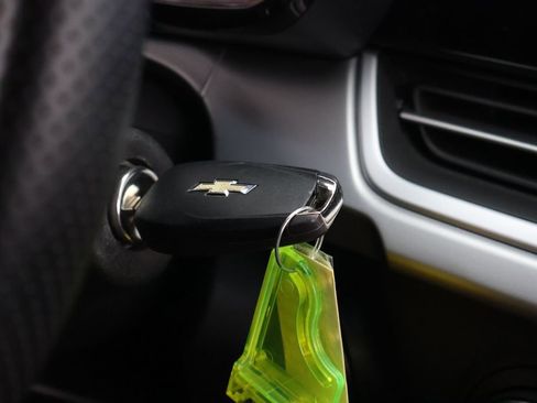 Used 2024 Chevrolet Trax RS image 26