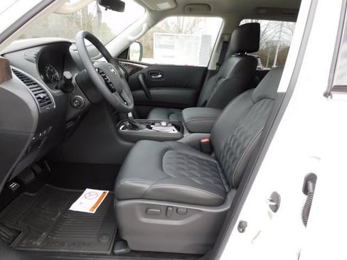 Certified 2023 Nissan Armada Platinum w/ Captain's Chairs Package RWD image 6