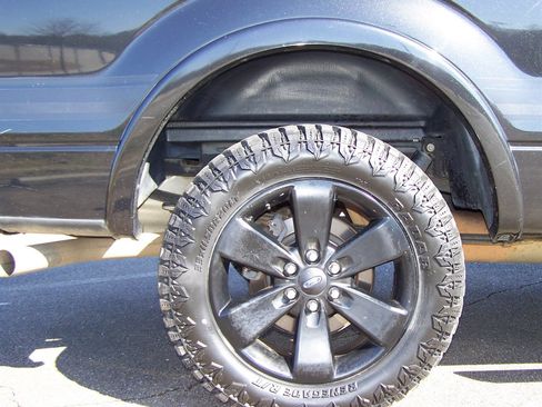 Used 2014 Ford F150 FX4 w/ Equipment Group 402A Luxury image 39