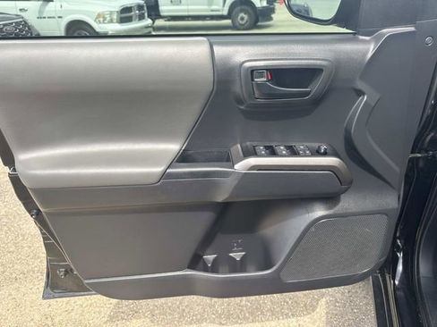 Used 2023 Toyota Tacoma SR5 RWD image 23