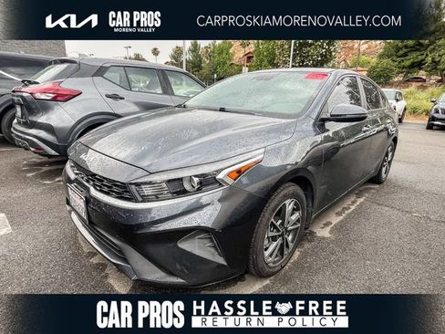 Used 2023 Kia Forte LXS w/ LXS Technology Package FWD image 1