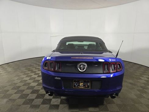Used 2013 Ford Mustang Premium image 6