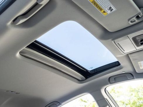 Used 2023 Honda Accord EX image 13