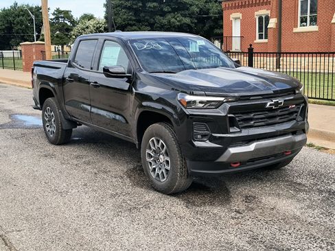 New 2026 Chevrolet Colorado Z71 image 2