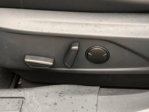 Used 2025 Ford Mustang Mach-E Select image 22