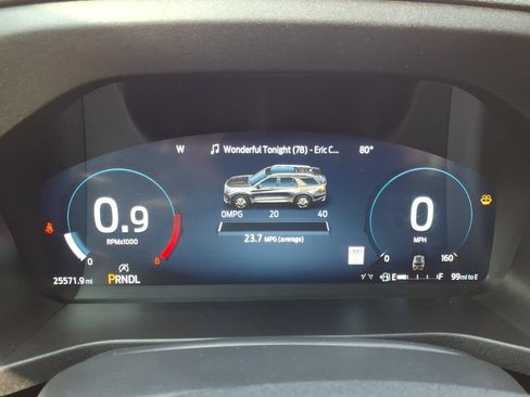 Used 2025 Ford Explorer Active w/ Active Comfort Package AWD/4WD image 22