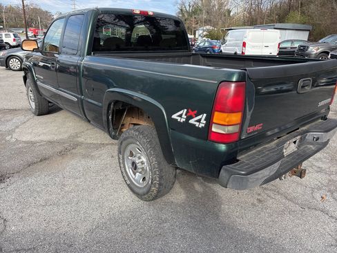 Used 2003 GMC Sierra 2500 SLE w/ Skid Plate Package image 18