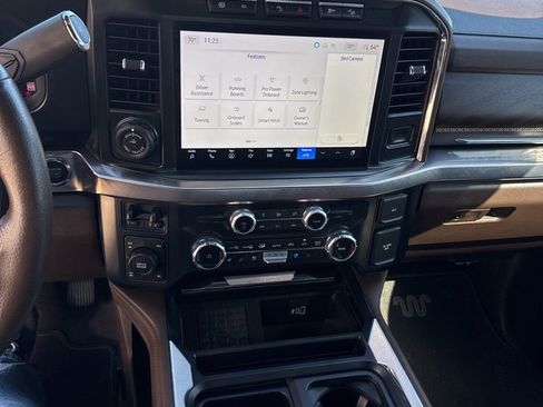 Used 2023 Ford F250 King Ranch image 10