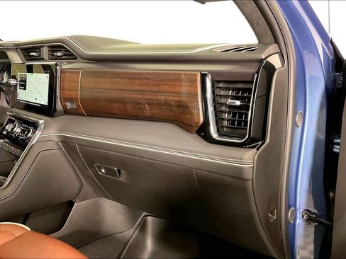 Used 2025 GMC Sierra 1500 Denali Ultimate image 22