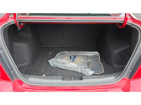 Used 2015 Chevrolet Sonic LT FWD image 11