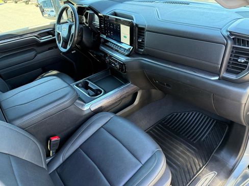 Used 2025 Chevrolet Silverado 3500 LTZ w/ LTZ Texas Edition AWD/4WD image 30