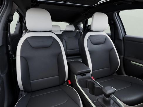 New 2026 Kia K4 GT-Line FWD image 10