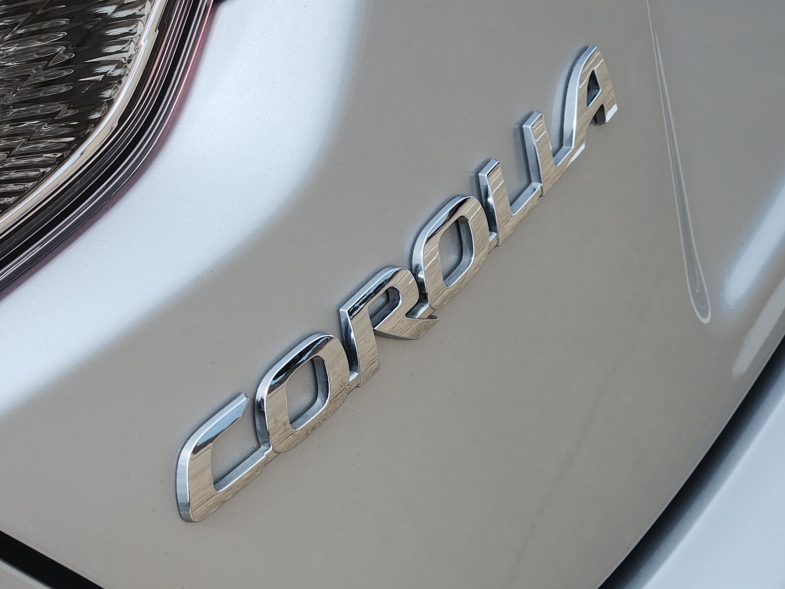 Used 2026 Toyota Corolla LE FWD image 18