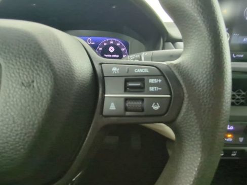 Used 2024 Honda Accord LX image 28