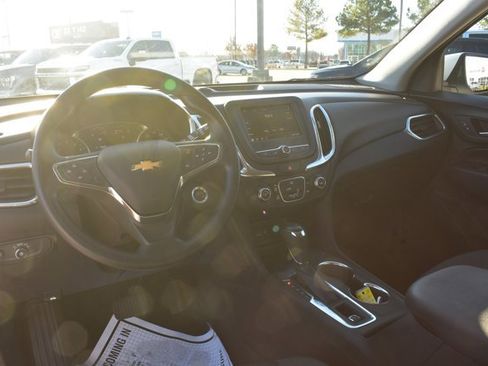 Used 2019 Chevrolet Equinox LT image 19