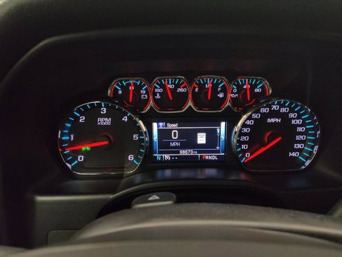 Used 2017 Chevrolet Silverado 1500 LT w/ All Star Edition AWD/4WD image 25