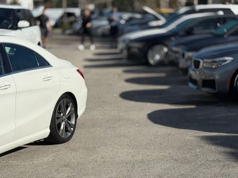 Used 2019 Mercedes-Benz CLA 250 image 2