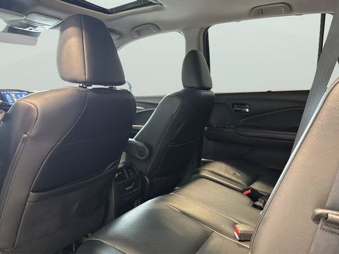 Used 2021 Honda Pilot EX-L image 17
