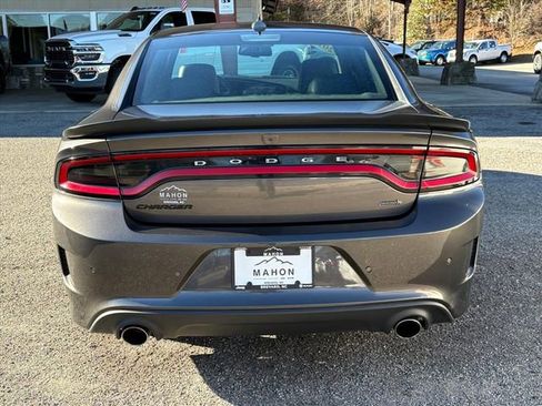 Used 2016 Dodge Charger R/T Scat Pack w/ Driver Confidence Group image 4