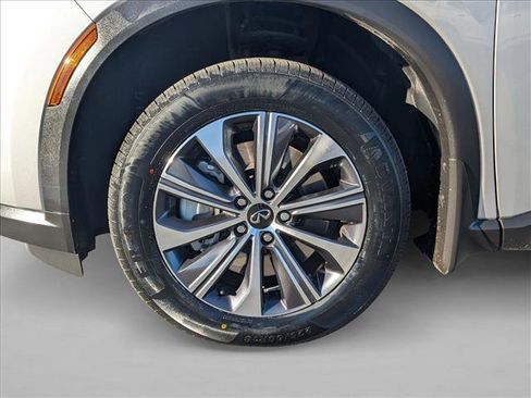 Used 2022 INFINITI QX60 Pure image 28